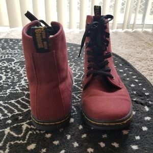 Dr. Martens Cherry Shoreditch Boot US W Size 8